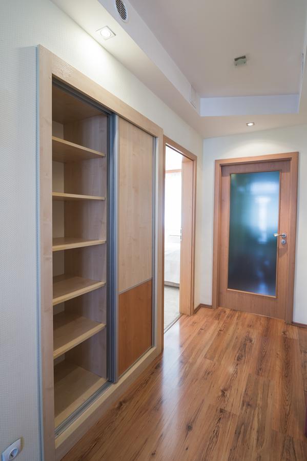 Lujzi apartman Eger Buitenkant foto